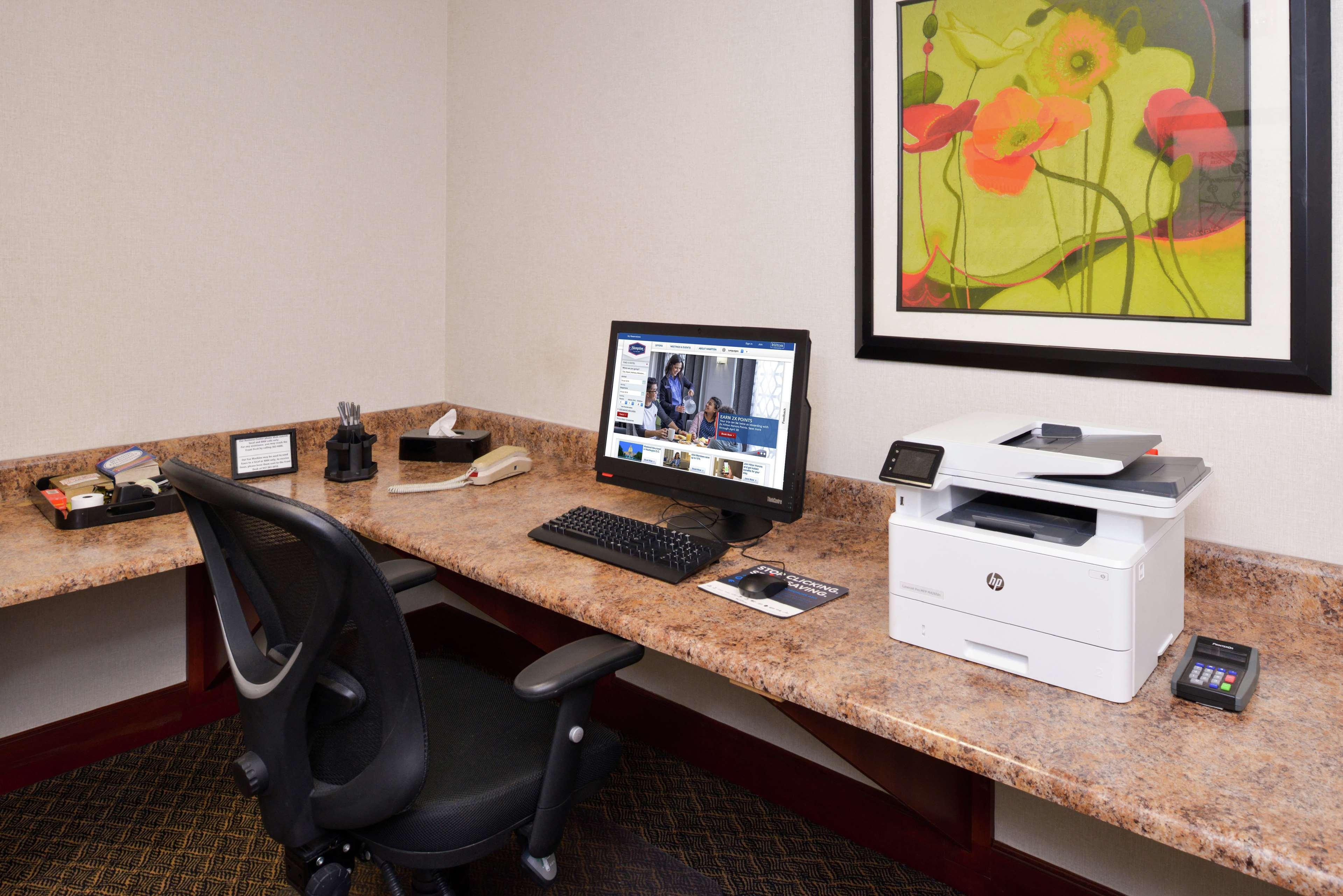 Hampton Inn & Suites Wilmington Buitenkant foto