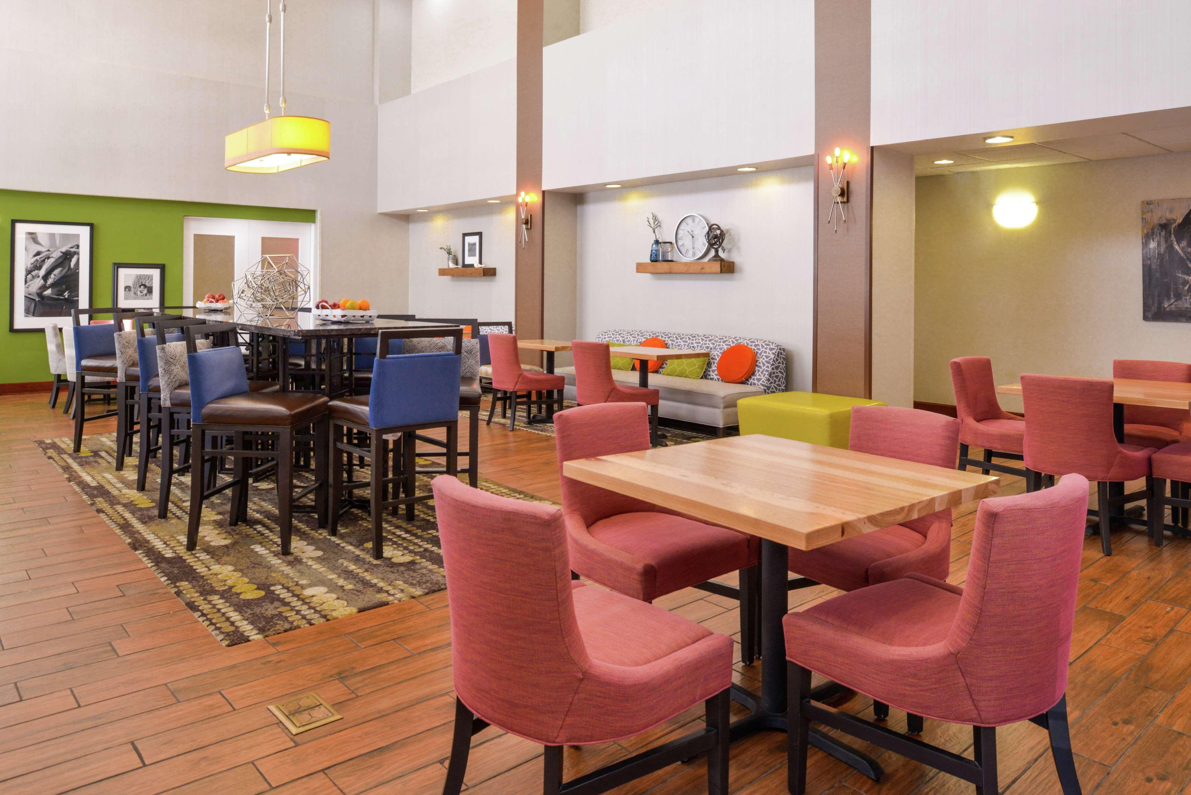 Hampton Inn & Suites Wilmington Buitenkant foto